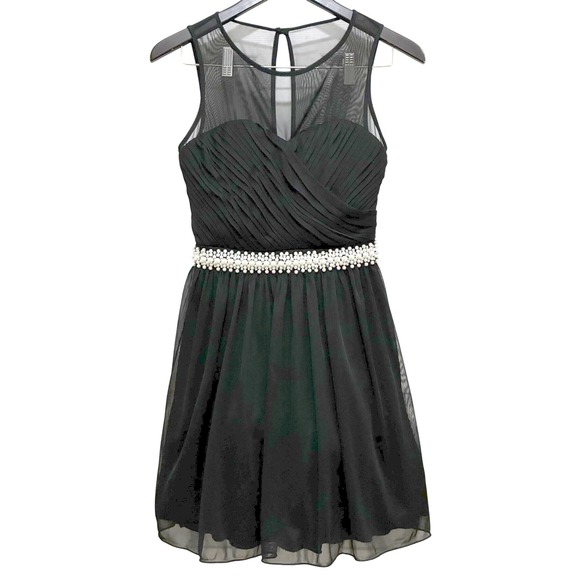 Speechless Dresses & Skirts - Speechless Mini Dress Black Mesh Pearl Waist Size 5 Cocktail Graduation Hoco